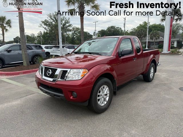 Cayenne Red 2017 Nissan Frontier SV King Cab Pickup Truck 4X2 5-Speed Automatic Overdrive