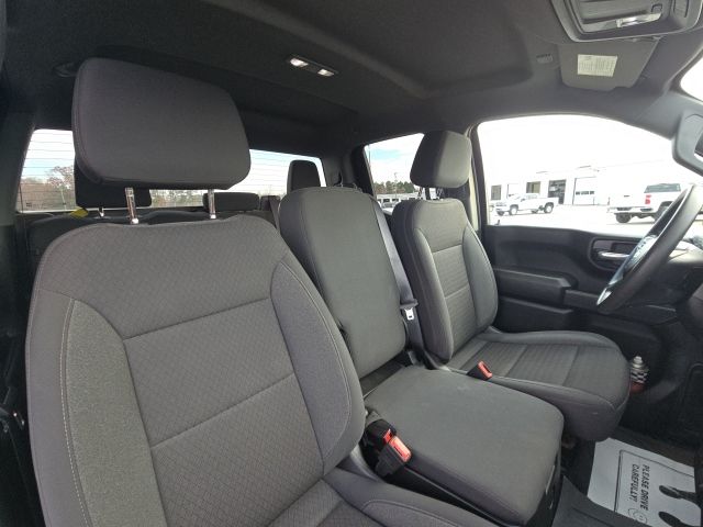 2023 Chevrolet Silverado 1500 Custom:C02480