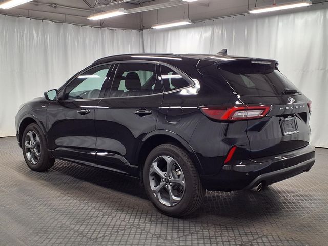 2024 Ford Escape - Image 2