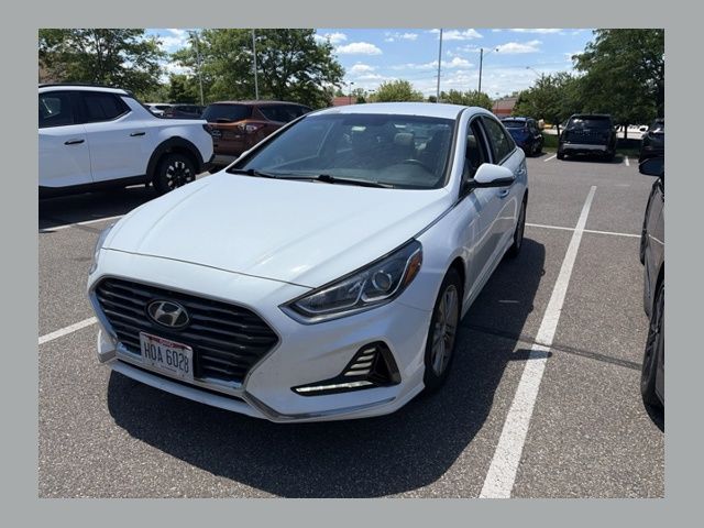 Quartz White Pearl 2018 Hyundai Sonata Sedan Front-Wheel Drive 6-Speed Automatic