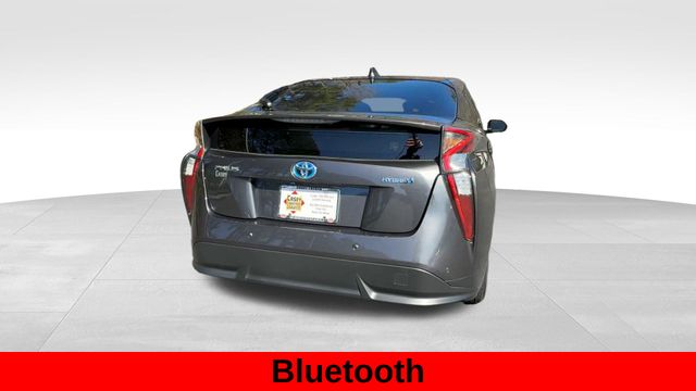 2018 Toyota Prius Four Touring photo