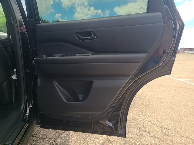Used 2025 Nissan Pathfinder SUV