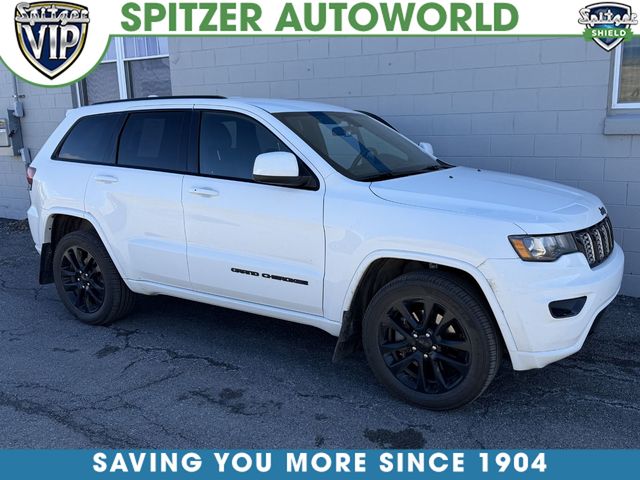 Bright White Clearcoat 2021 Jeep Grand Cherokee Laredo X 4WD SUV / Crossover Four-Wheel Drive 8-Speed Automatic