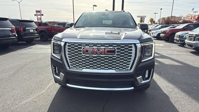 2024 GMC Yukon Denali 8