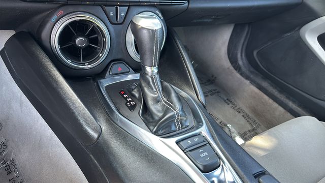 Used 2018 Silver Chevrolet 1LT image 29