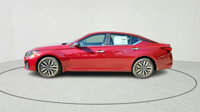 2025 Nissan Altima