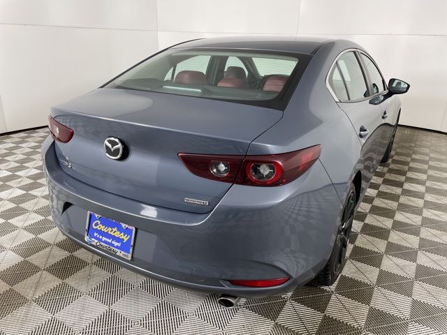 2022 Mazda Mazda3 Carbon Edition 10