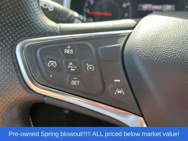 Used 2025 Summit White Chevrolet LT image 26