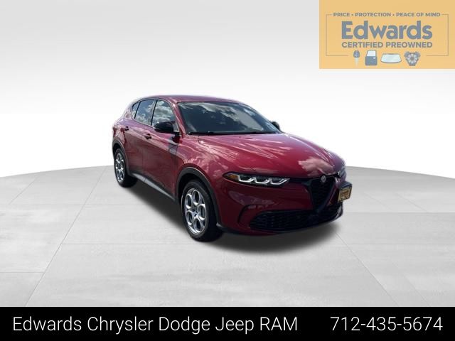 Alfa Rosso 2024 Alfa Romeo Tonale SUV / Crossover All-Wheel Drive 6-Speed Automatic