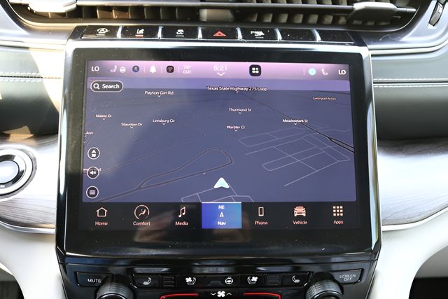 Used Car 2023 Jeep Grand Cherokee  Overland For Sale Under $40,000 In Austin, Texas