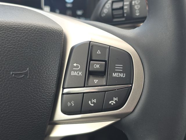 2025 Ford Explorer Active:B02488