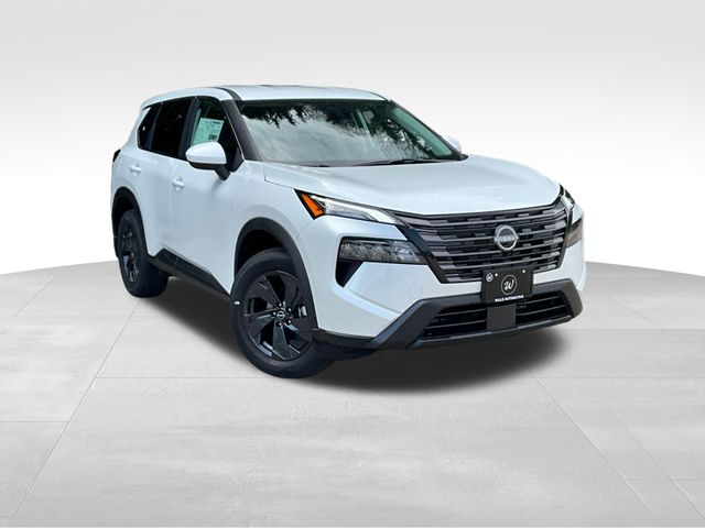 Everest White Pearl Tricoat 2026 Nissan Rogue SUV / Crossover All-Wheel Drive Continuously Variable Transmission