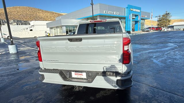 2025 Chevrolet Silverado 1500 Custom 4