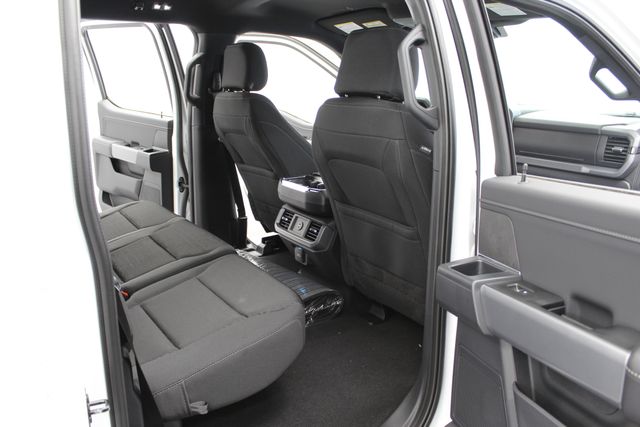 New 2026 White Ford XLT image 16