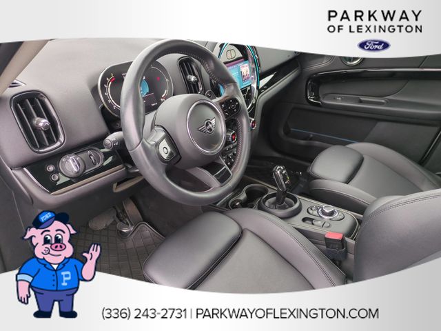 Used 2023 Silver MINI Signature image 15