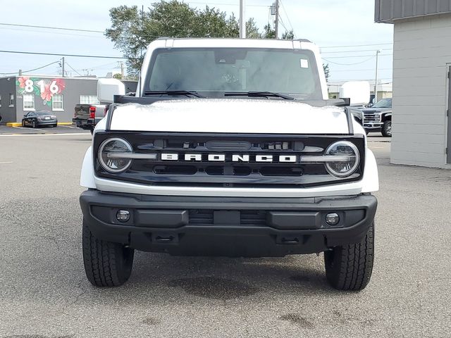 2024 Ford Bronco Outer Banks 2