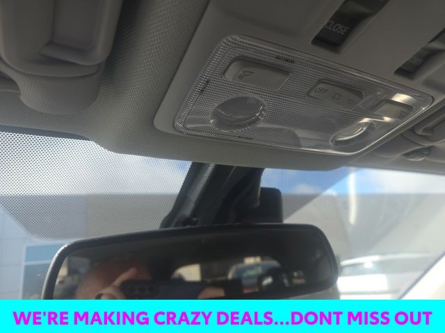 2015 Toyota RAV4 Limited photo
