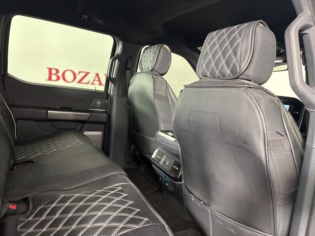 2022 Carbonized Gray Metallic Ford F-150 XLT RWD Truck