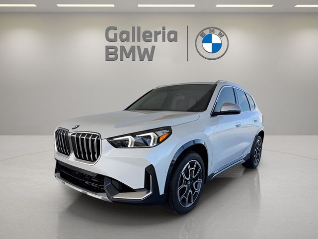 2023 BMW X1 28i's photo