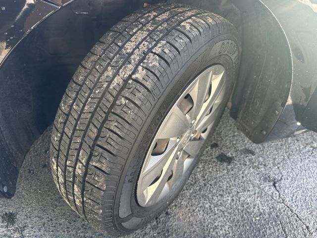 Used 2020 Black Kia LX image 34