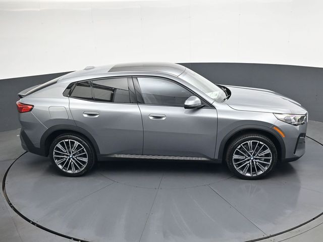 New 2026 Gray BMW xDrive28i image 24