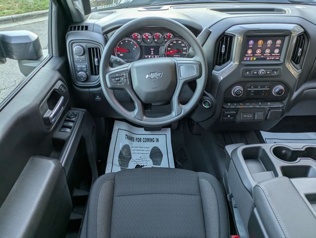 2025 Chevrolet Silverado 2500HD Custom photo