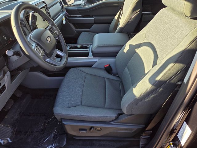 New 2026 Ford F-150 SuperCrew 5.5' Box XLT