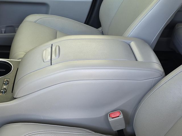 Used 2018 Toyota Highlander SUV