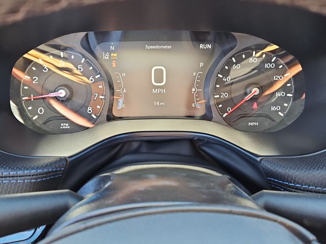 New 2026 White/off-white Jeep Latitude image 19