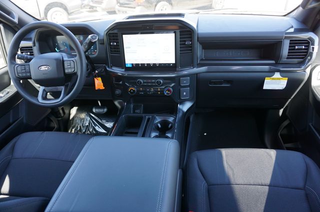 View vehicle photo 6