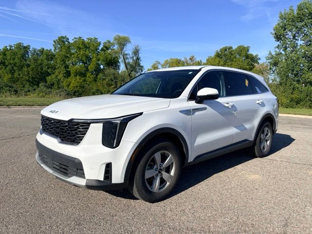 2025 Kia Sorento LX