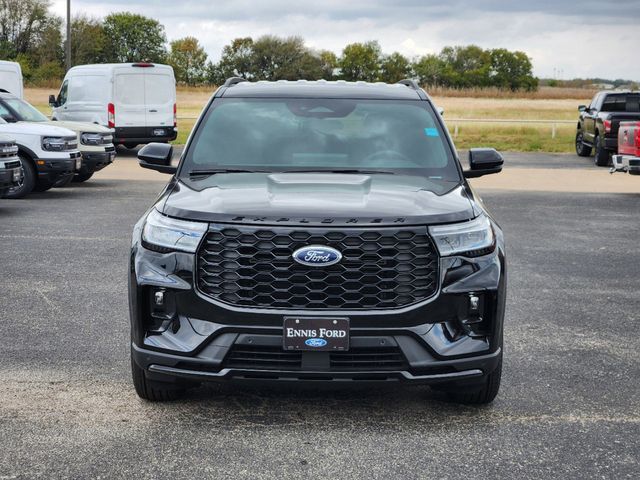 2025 Ford Explorer ST-Line 3