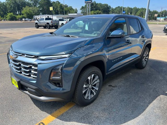 2027 Chevrolet Equinox LT - Photo 7