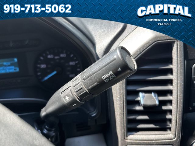 Used 2020 Gray Ford XL image 31