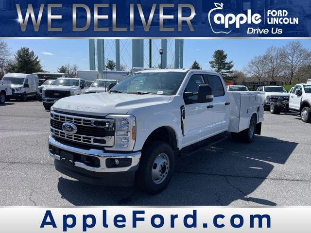 2025 Ford F-350 Super Duty XL