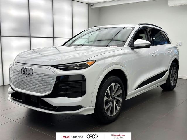  2025 Audi Q6 e-tron quattro Premium   