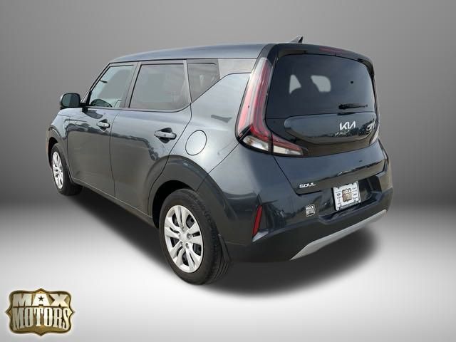 2023 Kia Soul LX 6