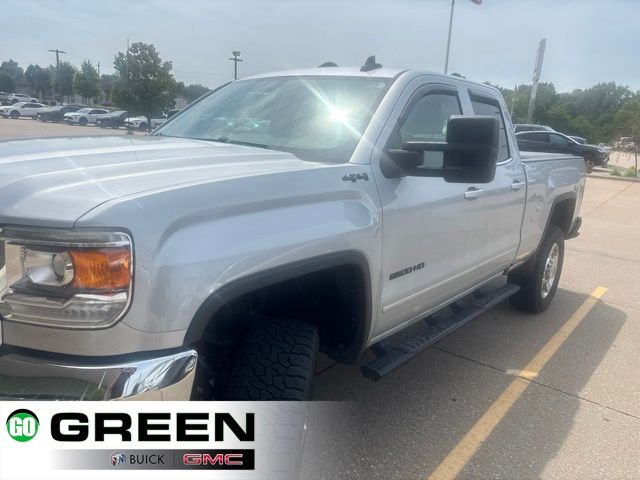 Quicksilver Metallic 2017 GMC Sierra 2500HD Pickup Truck Four-Wheel Drive 6-Speed Automatic Overdrive