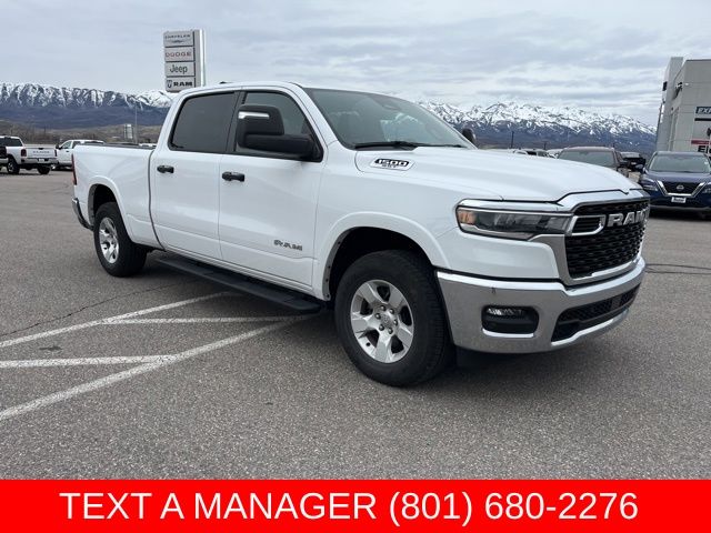 2025 RAM 1500 Big Horn Crew Cab 4WD