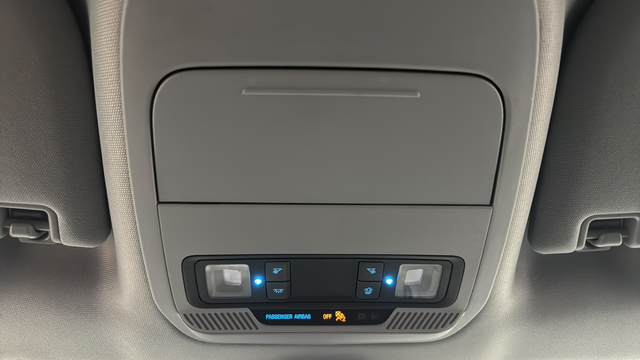 Used 2023 Oxford White Ford XLT image 33