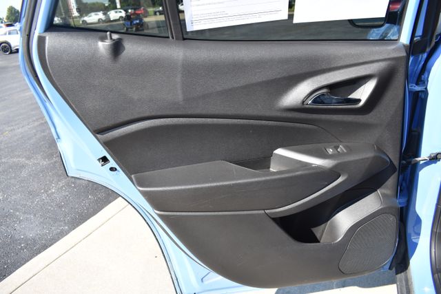 Used 2024 Chevrolet Trax SUV