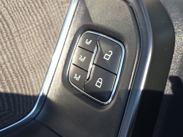 2024 Ford F-250SD Platinum:168065A2