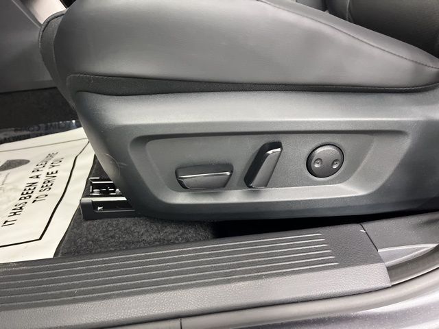 2025 Gun Metallic Nissan Rogue SV FWD SUV