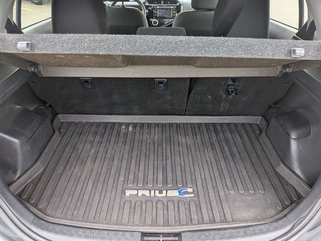 2018 Toyota Prius c - Image 27