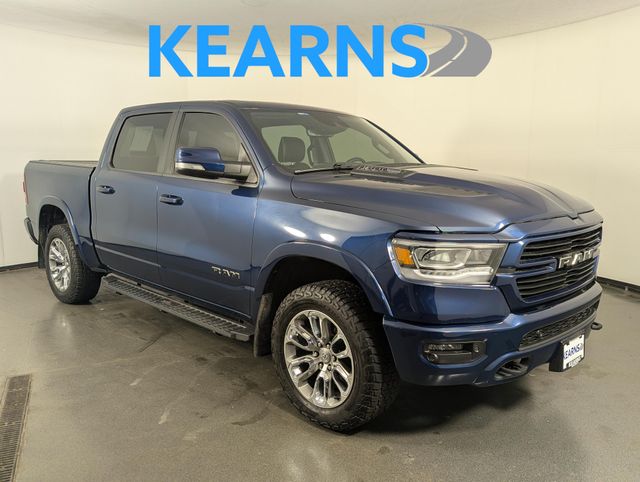 Patriot Blue Pearlcoat 2022 RAM 1500 Laramie Crew Cab 4WD Pickup Truck Four-Wheel Drive 8-Speed Automatic