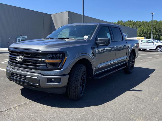 2024 Ford F-150 XLT 24