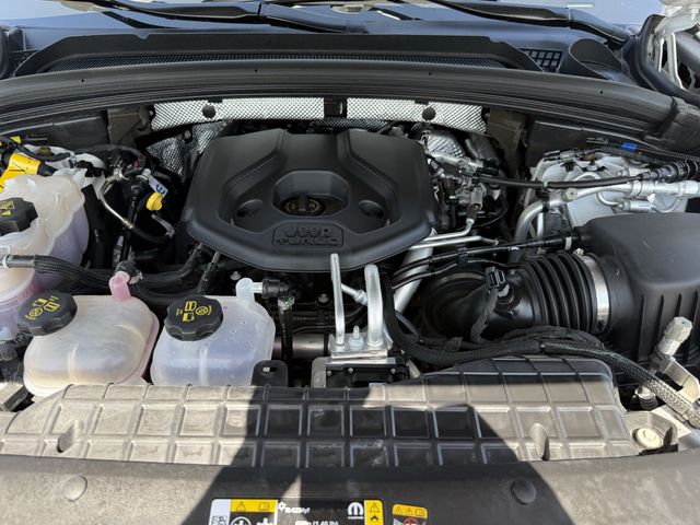2022 Jeep Grand Cherokee Overland 4xe White at Central Houston Nissan