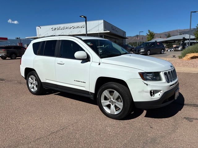 2017 Jeep Compass Blanco (Bright White Clearcoat) SUV/Crossover Todo terreno 6 velocidades Automática