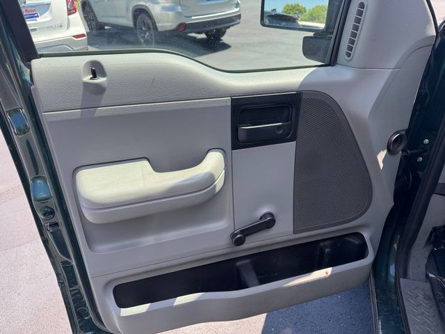 2007 Ford F-150 XL - Forest Green Clearcoat Metallic exterior view 11