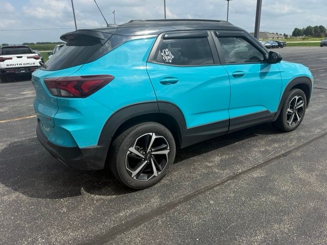 Used 2021 Oasis Blue Chevrolet RS image 2